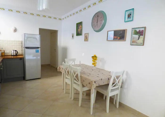 Della Rose Ferienhaus *