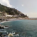 Della Rose Ospedaletti