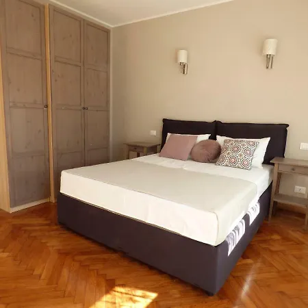 Della Rose Holiday home